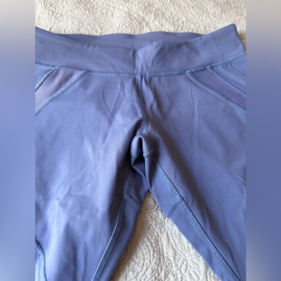 Lululemon Cool To Street Crop Leggings in Blue Denim size 10 - Picture 4 of 6